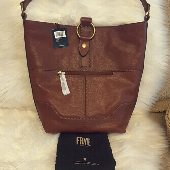 frye ring hobo